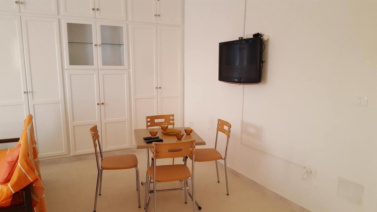 Appartement A Houmt Souk Jerba エクステリア 写真