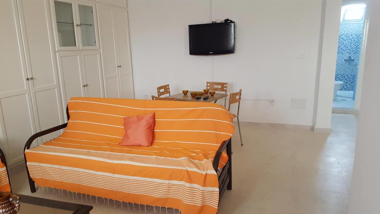 Appartement A Houmt Souk Jerba エクステリア 写真