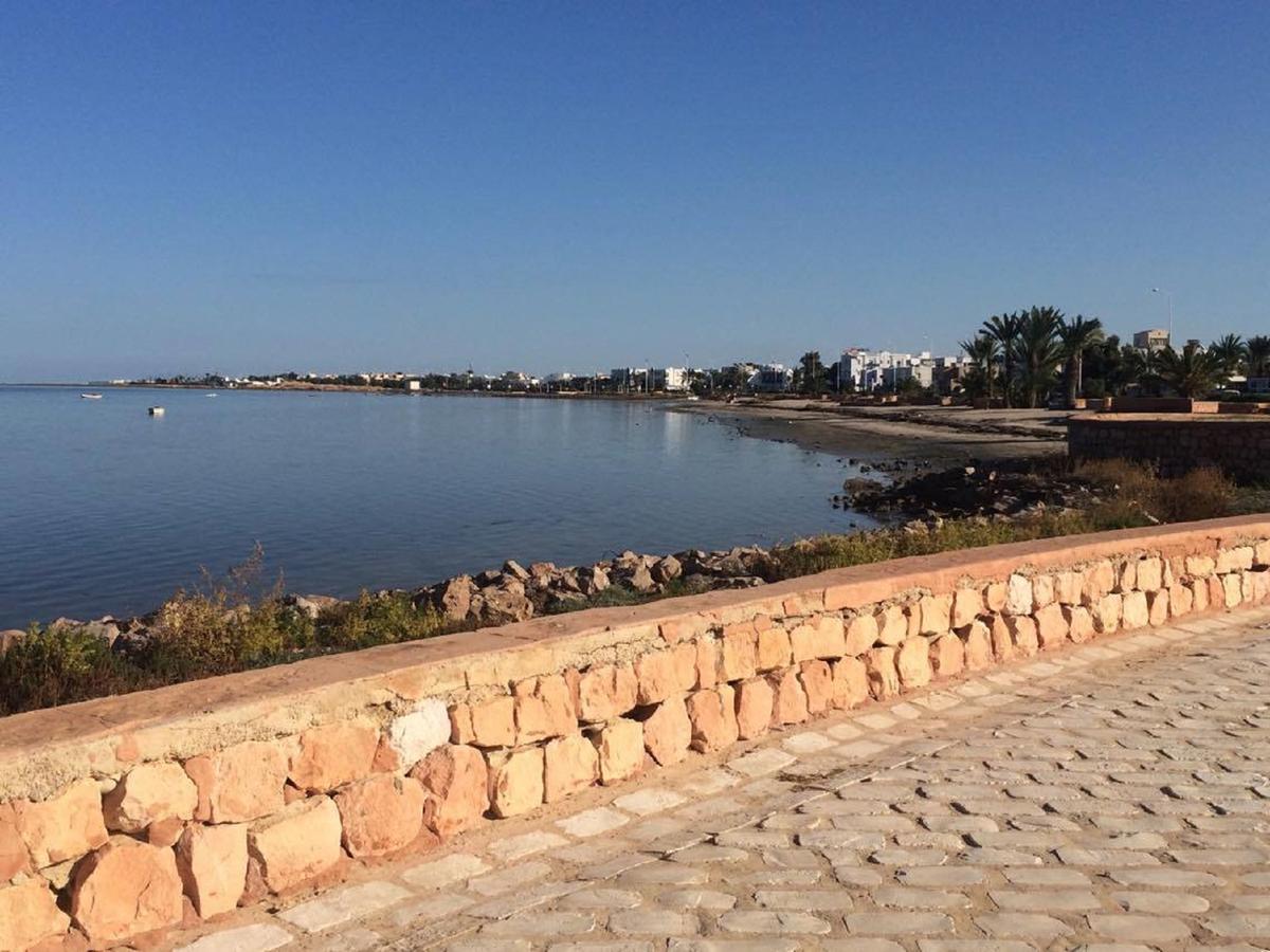 Appartement A Houmt Souk Jerba エクステリア 写真